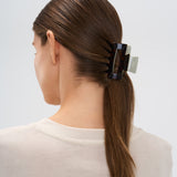 Rectangular claw, pigeon grey
